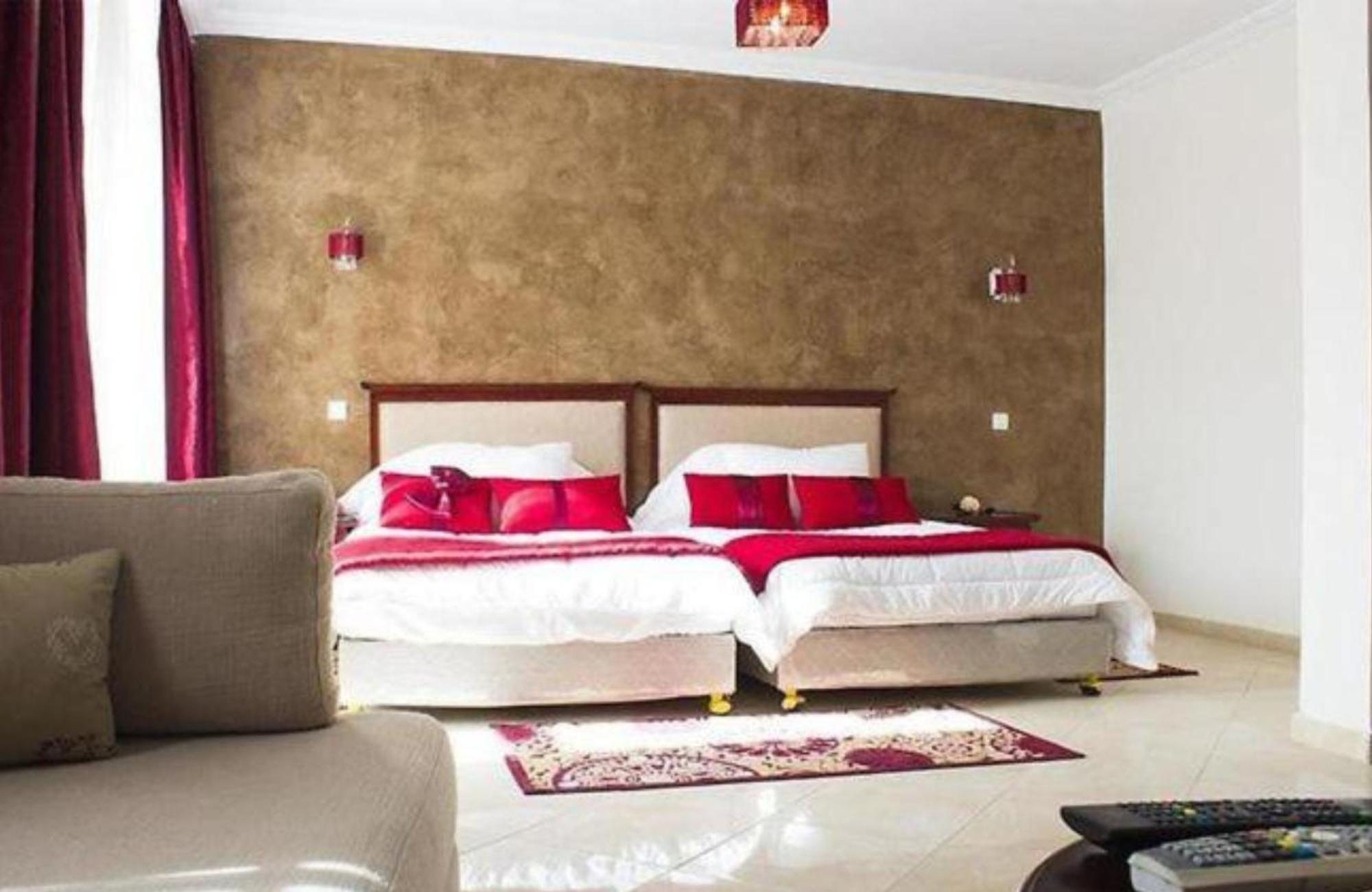 Hotel Angle Atlas El Ksiba ภายนอก รูปภาพ