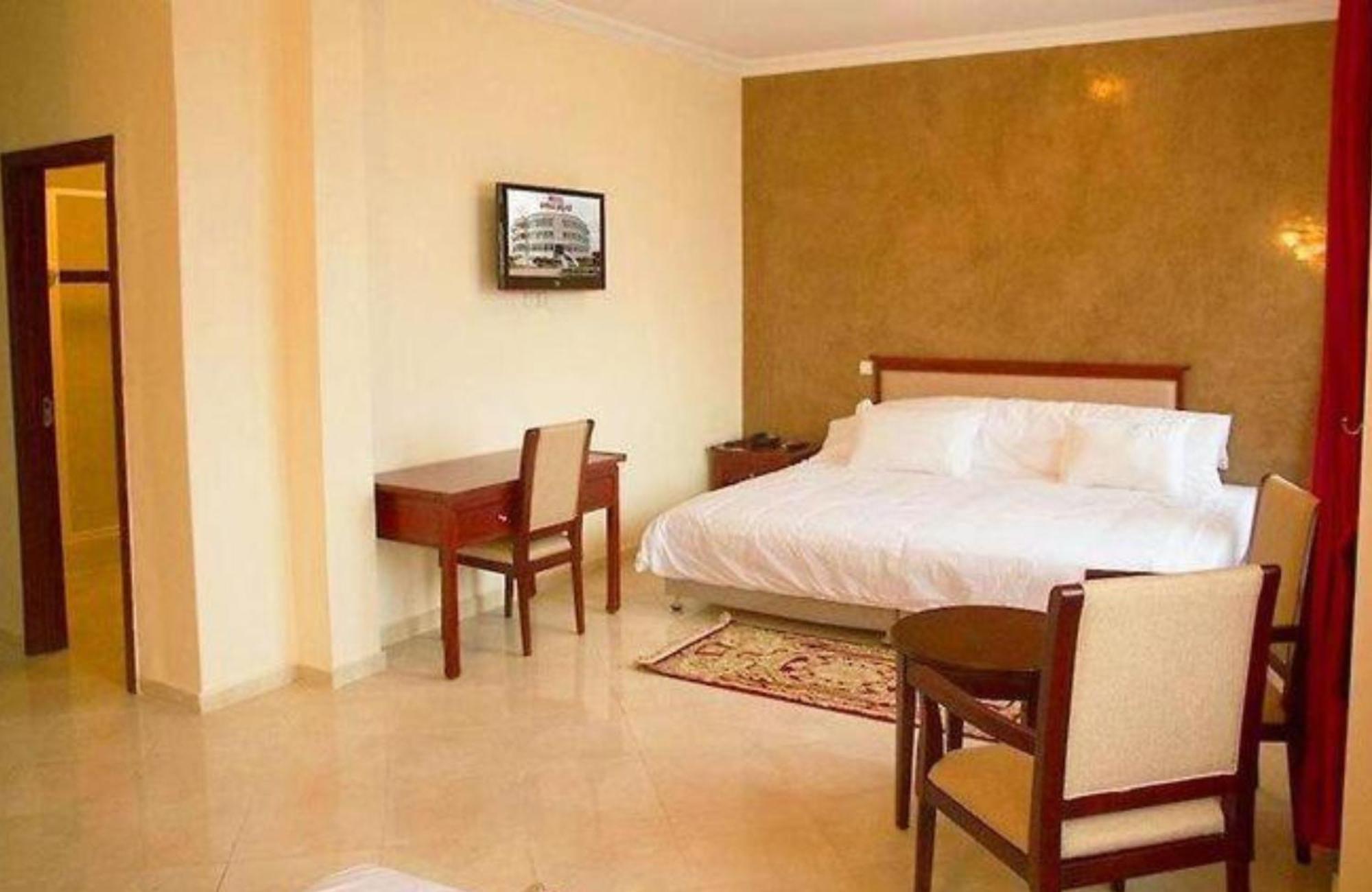 Hotel Angle Atlas El Ksiba ภายนอก รูปภาพ